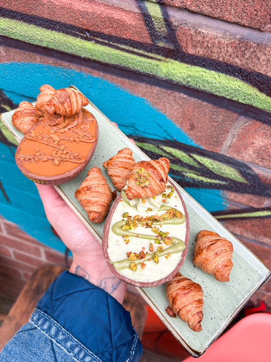 Biscoff cheesecake croissant egg