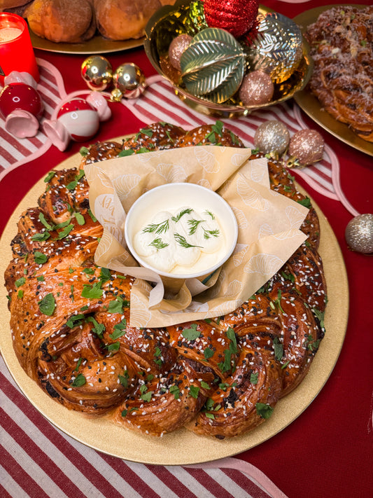 Giant Spinach and Feta (Spanakopita) Roll